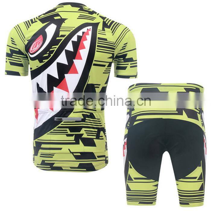 Fashionable Bib Short Cycling Jersey With OEM Service