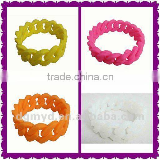 Most Special and Lovely 18 links twist silicone bracelet