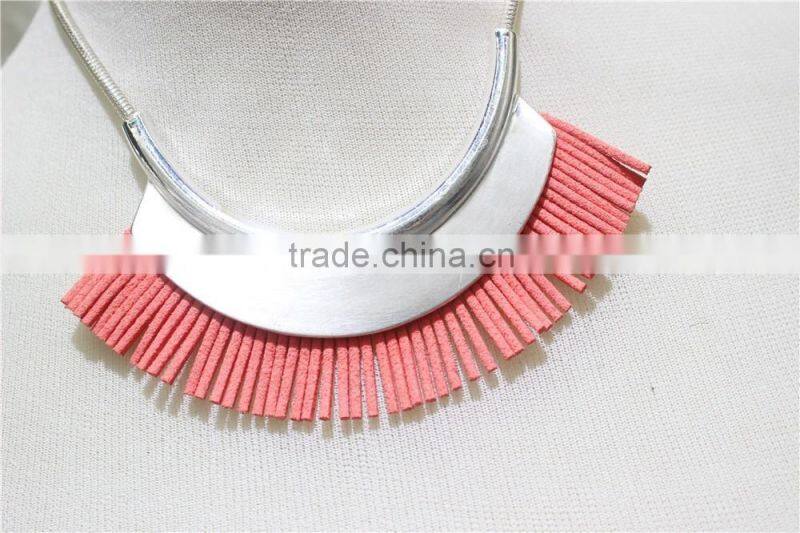 Coral Suede w/ Smooth Metal Statement Neckalce Snake Chain 2016 Fashion Style Wholesale
