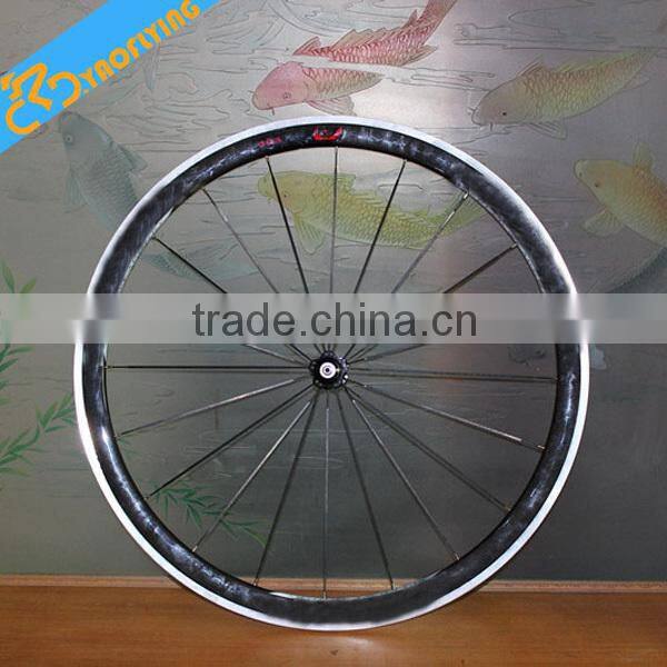 700C chinese high profile carbon wheels,super light bike carbon wheels Novatec hub 20H/24H UD glossy.