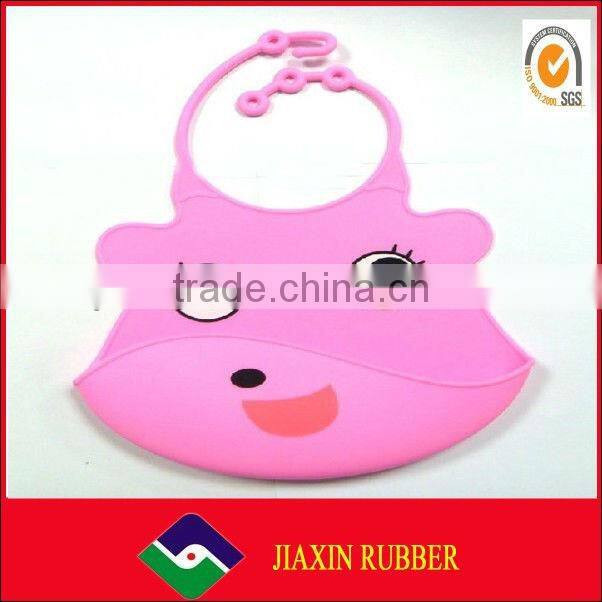 Best selling folding washable plain adjustable silicone baby bib waterproof