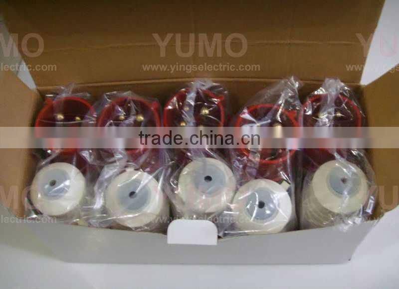 YUMO SF-024 Industrial Plug