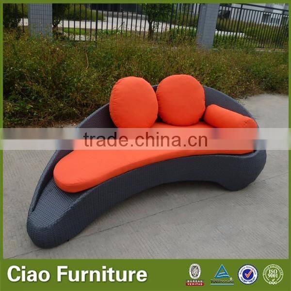 Beach lounge chair garden rattan sun lounger