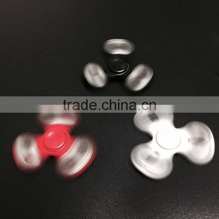 2017 New Fashion luminous spinner fidget LED light hand spinner