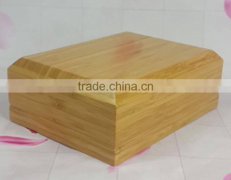 Bamboo urns for human or pets ashes with competitive price