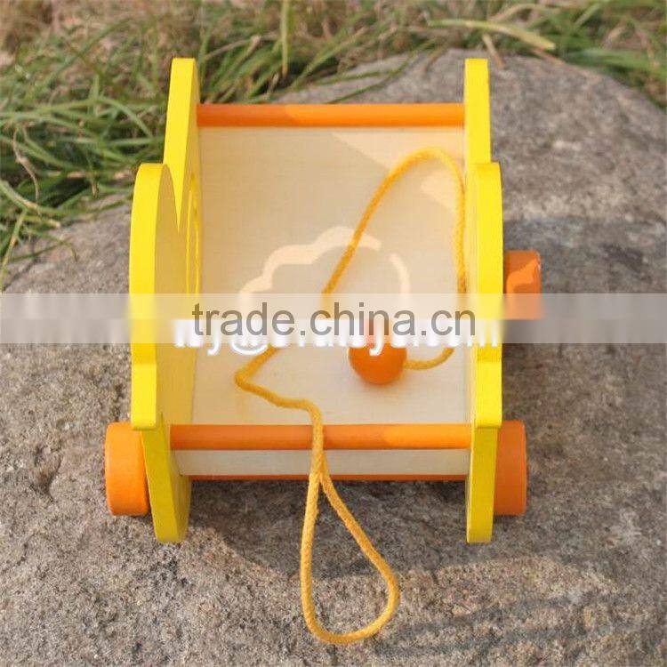 New design lovely duck shape wooden pull car toy for toddlers W05B158