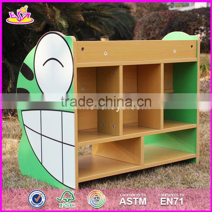 2017 New design double sided frog wooden kids toy storage W08C213
