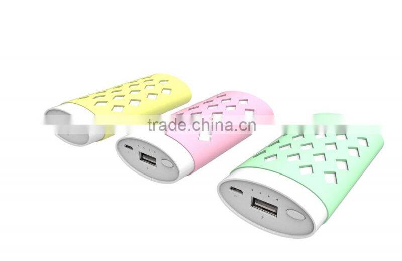 High Quality 5200 mah With LED Flashlight Portable Power Bank