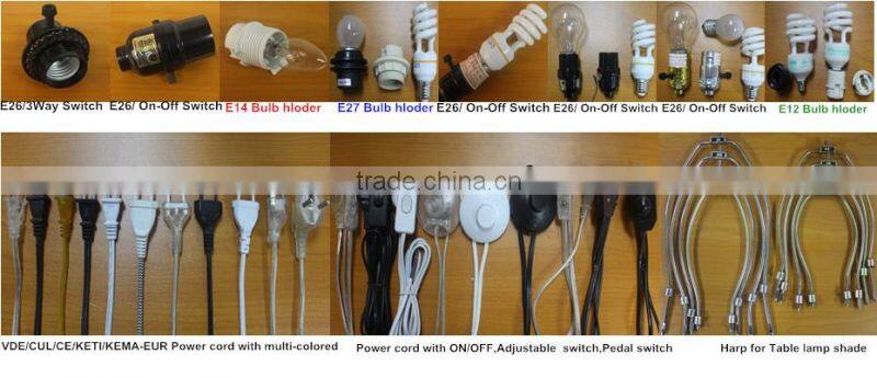 Traditional polyresin & glass antique gold buffet lamp