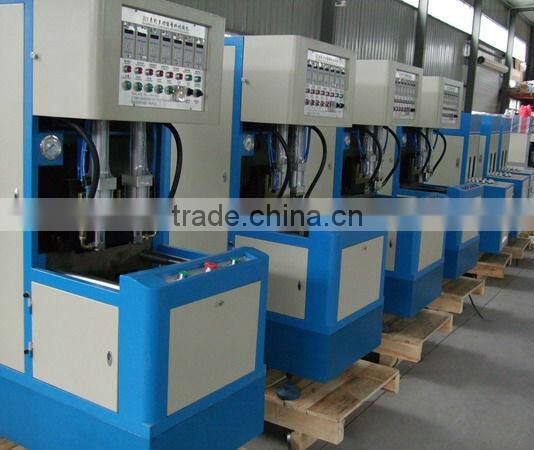 Semi-automatic PET bottle blower