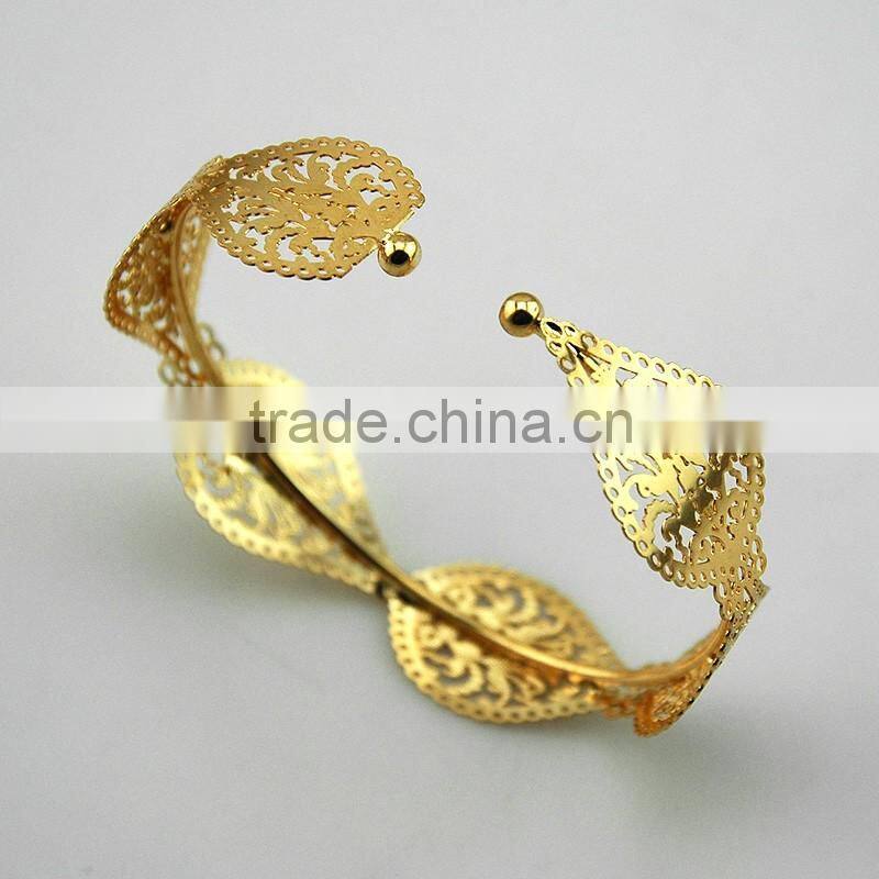 Jewelry Gold Bracelet/ Indian Jewelry/ cuff bangle for girls