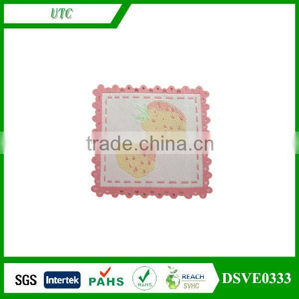 2014 fashion design Custom cheap Woven garments embroidery Labels