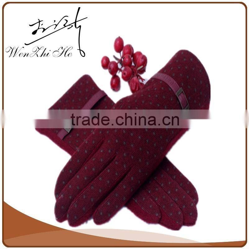 Cheap Sheepskin Touch Screen Handmade Woolen Mittens