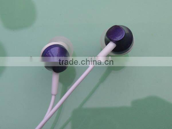 2016 fashionable colorful best looking OEM nice sound effect mp3 novelty inear earphone