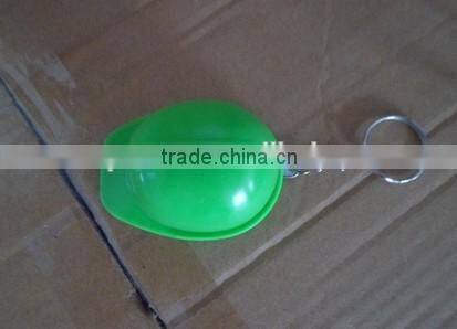 Popular Promotional Bottle Cap Safety Helmet Keychain