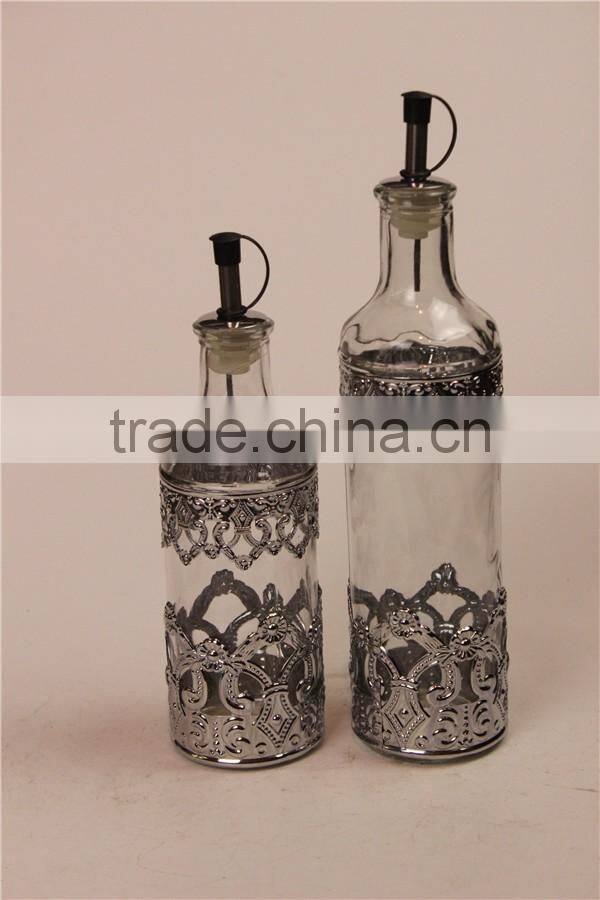 2pcs glass oil vinegar bottle set with silver carving metal coating