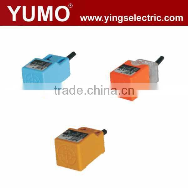 25X25X52 series red LED IP67 Horn Square type inductive proximity switch sensor