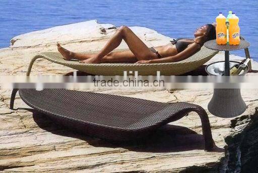 Outdoor garden adjustable rattan ice bucket for parties