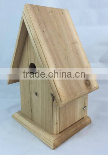 FSC derictional hot Selling wooden birdhouse /bird cage,decor garden