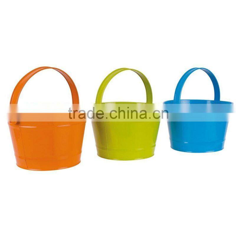 Metal Garden Water Bucket