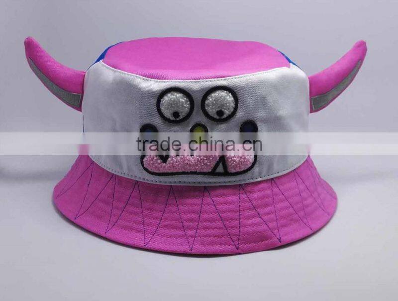 2017 new lovely baby hat and kids hats with ball top