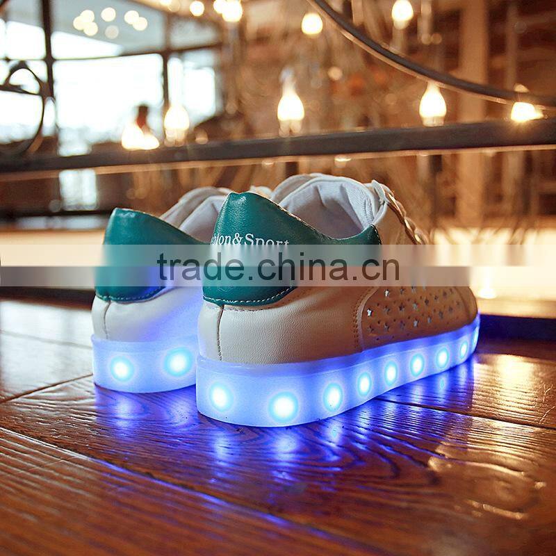 HFJH307 LOW MOQ OEM customize led shoes factory price