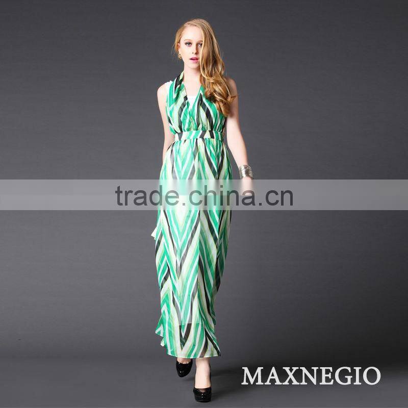 Beautiful beach causal sleeveless bohemian dress