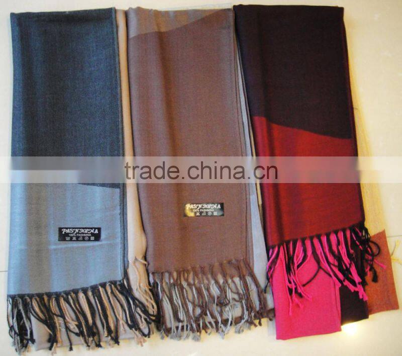 2017 the latest stylish lady soft jacquard 100%viscose plaid scarf