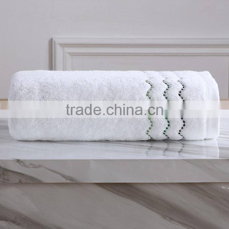 Hotel Bath Towel 100% cotton white 500g 70cm x 140cm