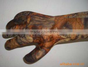 Neoprene Camo Hunting Glove