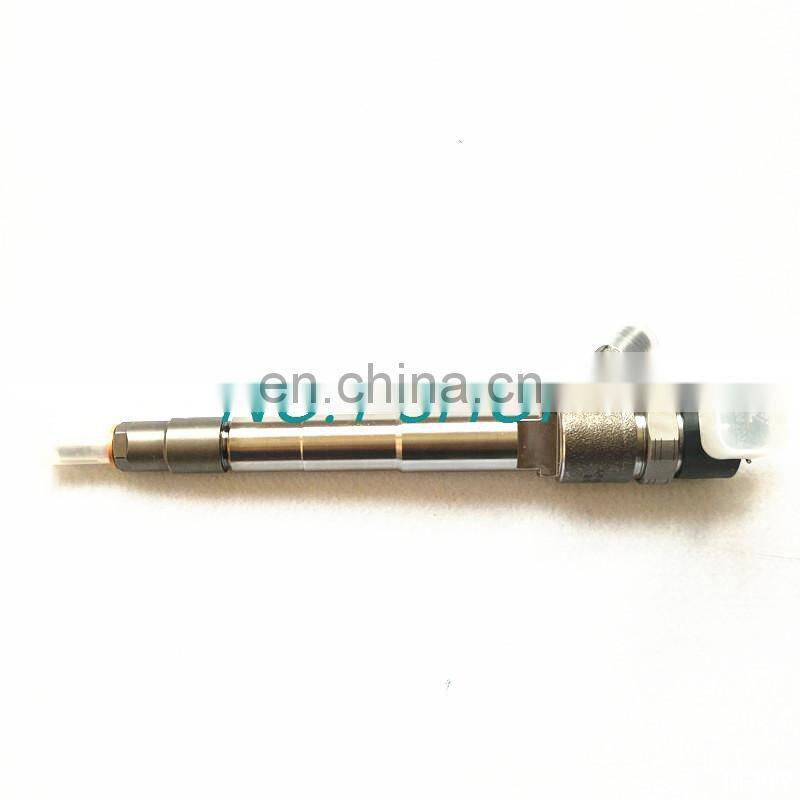 Diesel engine common rail fuel injector 0445110594