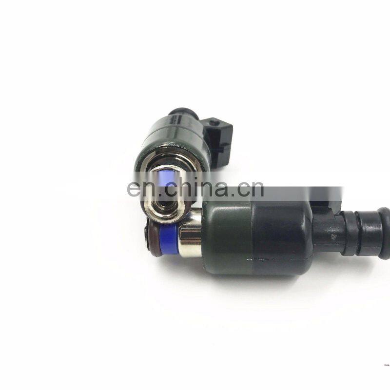 Petrol Gas Fuel Injector 17103677