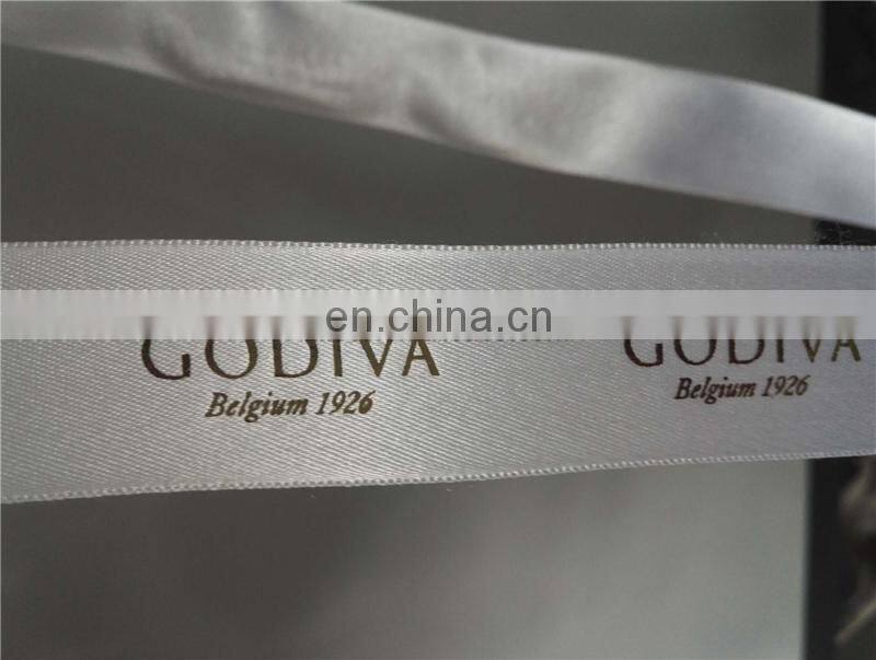 UT12 Automatic Garment Cloth Trademark Embossing Machine,  Pu Leather Belt Strip Hot Stamping Machine Heat Press