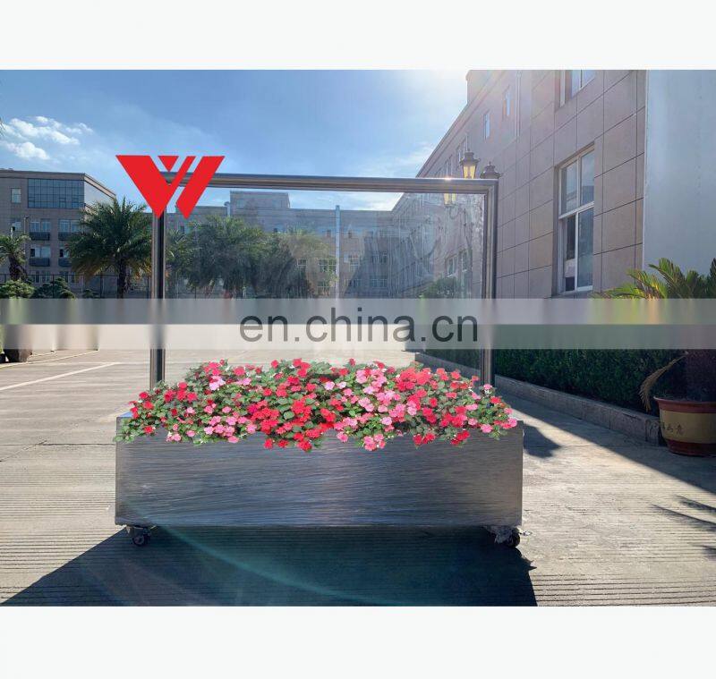 Weldon outdoor stainless steel windbreak glass cafe barrier, Pavement division Floor movable flower pot
