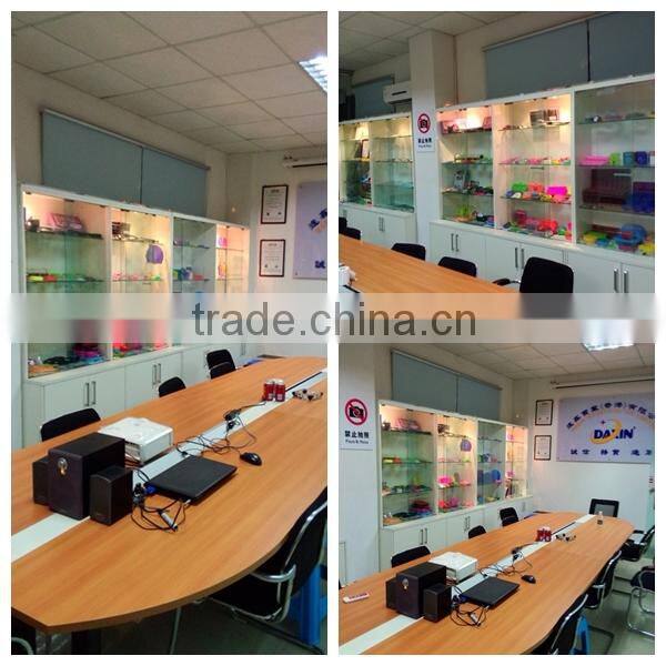 Wholesales Christmas's day gifts silicone foldable round bowl with lids