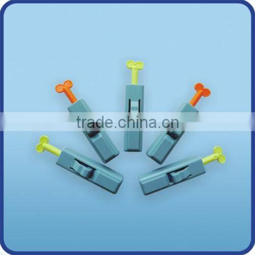 Newborn heel safety lancet