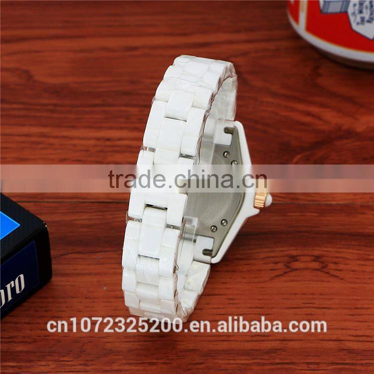 2016 BOSCEN Ladies Fashion White Ceramic Crystal Diamond Watches 3atm Water Resistant