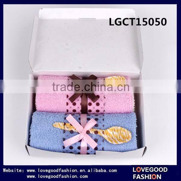 China Manufacturer Oem 100% Cotton Microfiber Wedding And Party Favors Cake Towel