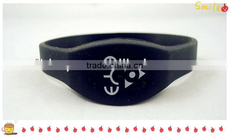 2014 hottest Popular BUGS LOCK Beaded silicone bracelet with Citronella Oil Summer