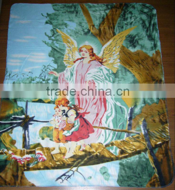 lovely angels design printed fleece throw