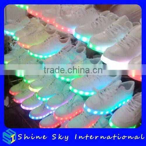Hot selling new design women high heel shoes led light shoes