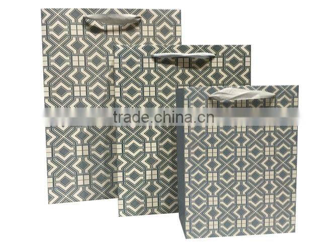 Unique Fashion Three-dimensional Paper Bag With Logo Print