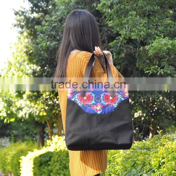 Beautiful ladies handbag China manufacturers wholesale canvas ladies' handbag at low price