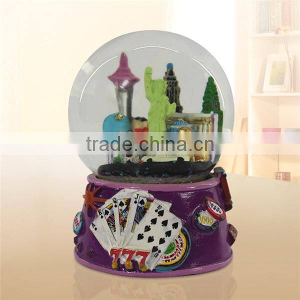 2014 Resin snow globe tourist souvenir