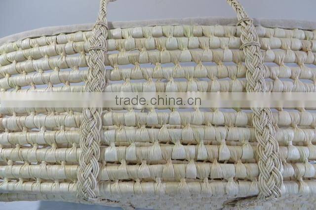 Eco-friendly hand carry maize baby mose baby carrier basket
