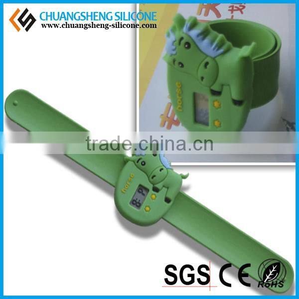 Customized production wholesale price cute animal silicone bracelet