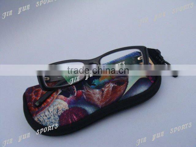 Hot sell! X0717 neoprene Goggles holder with zipper clousure
