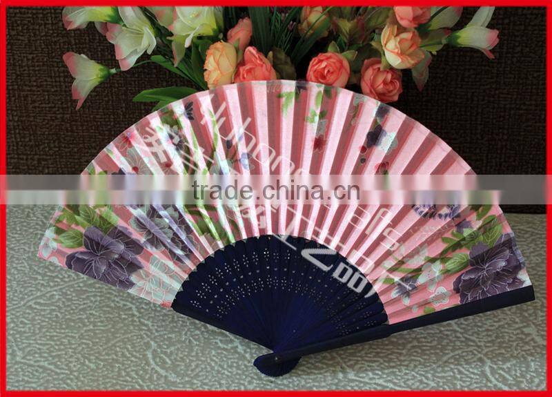 The existing fabric folding fan with bamboo ribs