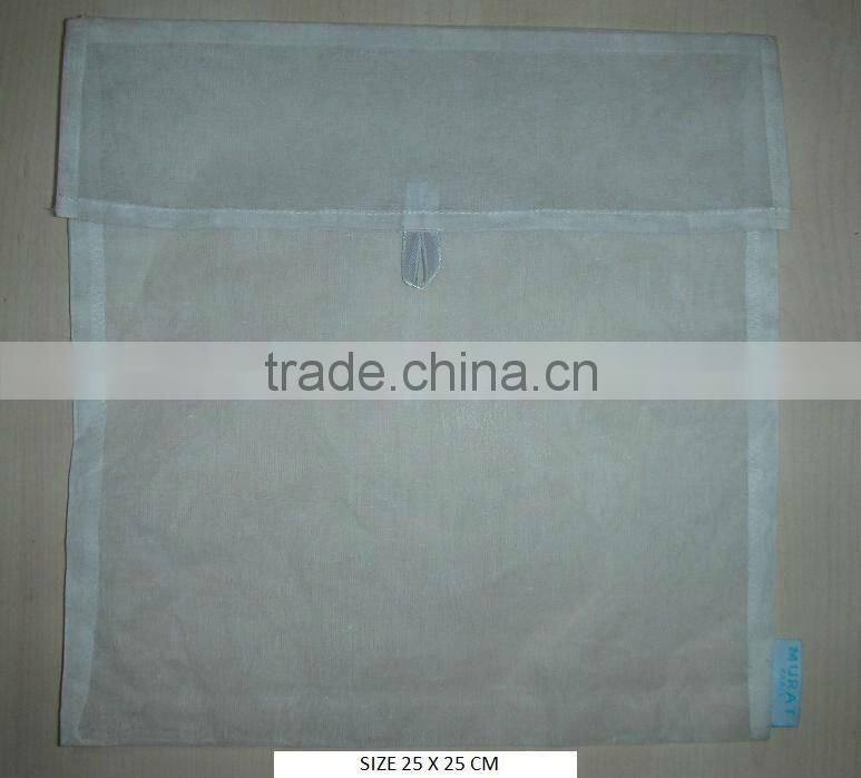 Organdi pouch with button closure