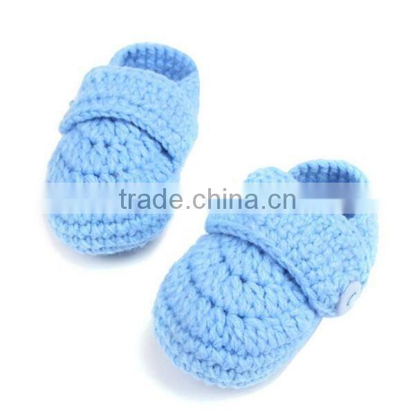 handmade baby shoes infant knit baby shoes crochet baby shoes